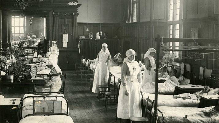 British Red Cross nurse volunteers