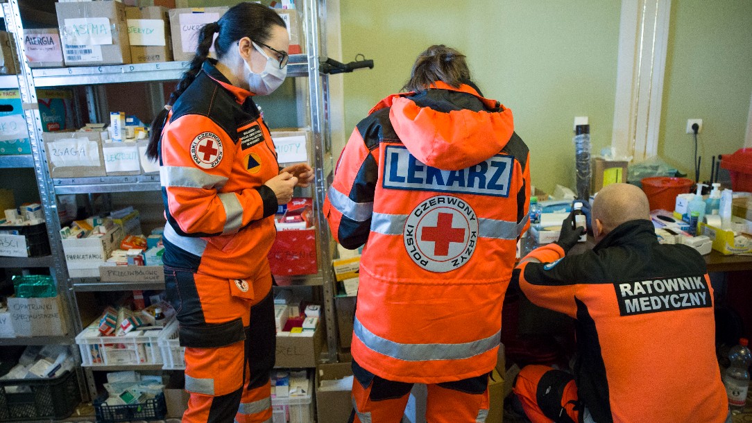 Polish Red Cross staff and volunteers at Przemysl station