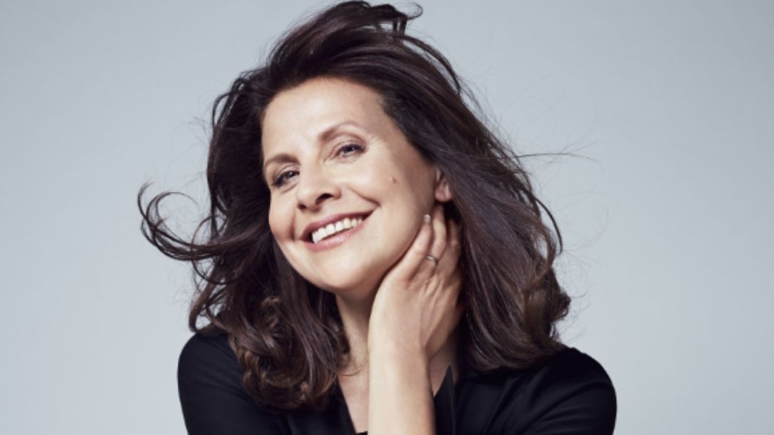 Actor Rebecca Front supports our #EveryRefugeeMatters campaign.