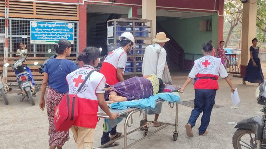 Staff and volunteers from the Myanmar Red Cross Society respond to a 7.7 magnitude earthquake. Staff and volunteers from the Myanmar Red Cross Society respond to a 7.7 magnitude earthquake.