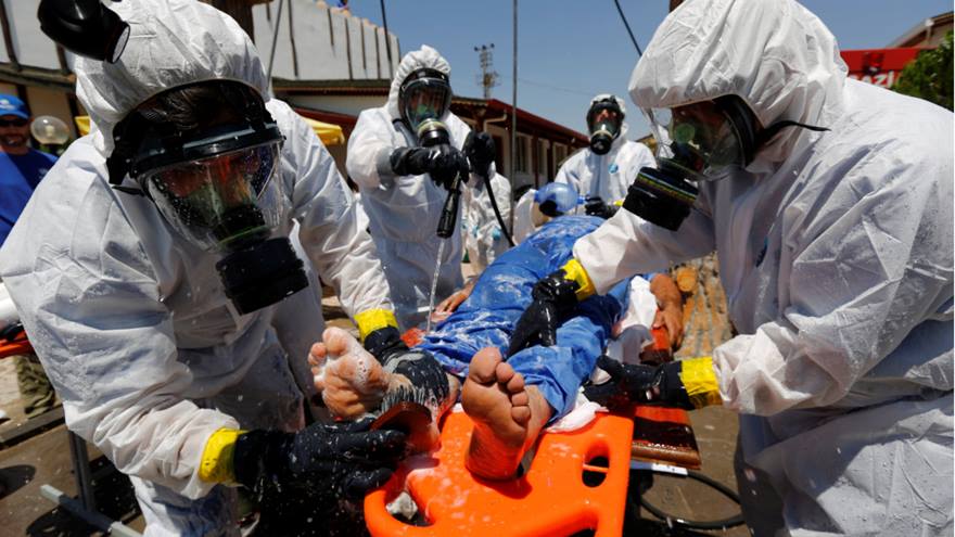 Syrian medical staff learn how to treat people in a chemical weapons attack.